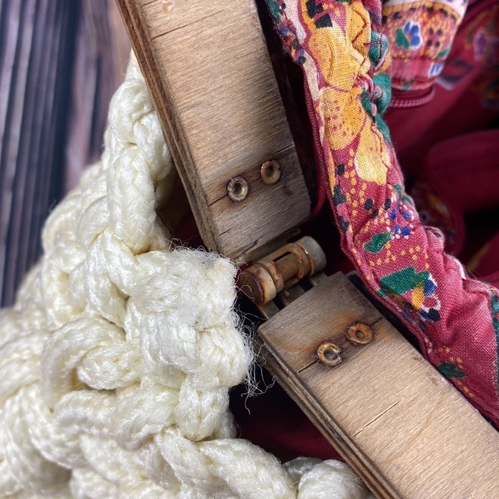 Vintage Handbag - Picture 6 of 16